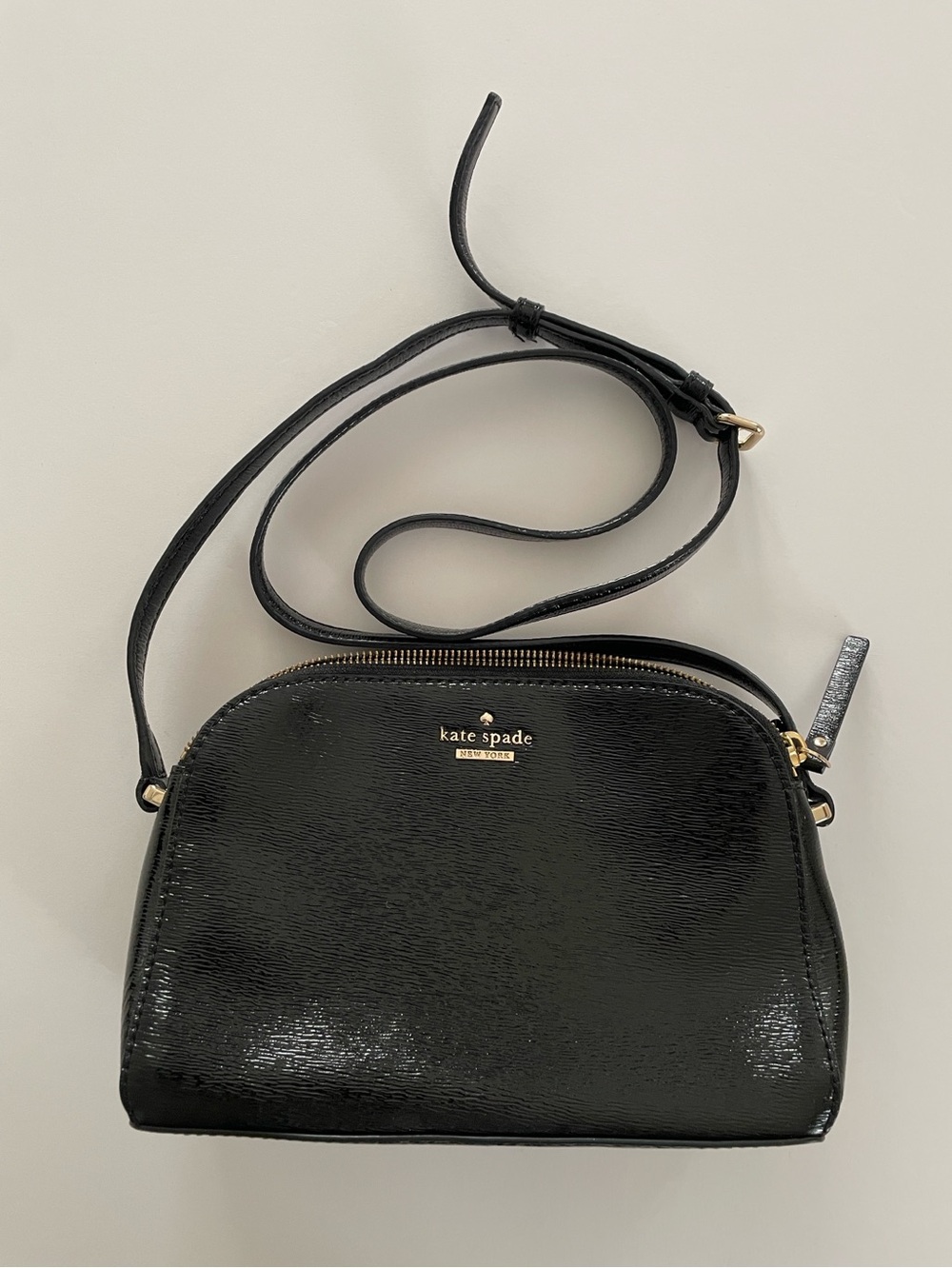 Kate Spade Genuine Leather Textured Crossbody Bag Black/Gold
